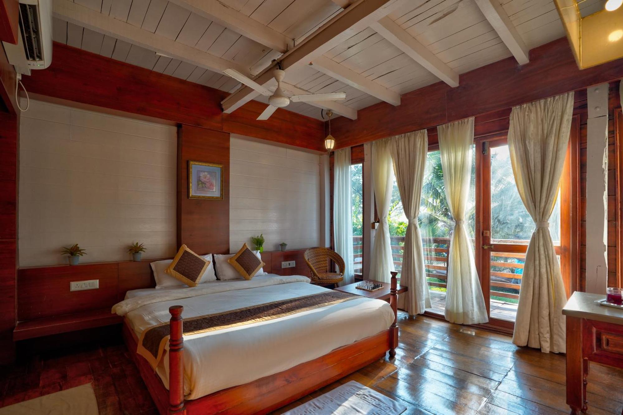 Aqua Marina Resort Calangute